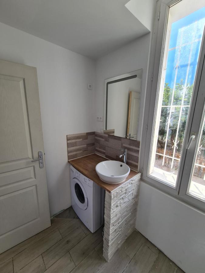 Appartement 60M2 Rdc Avec Jardin Saint-Génis Екстериор снимка