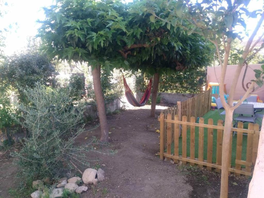 Appartement 60M2 Rdc Avec Jardin Saint-Génis Екстериор снимка
